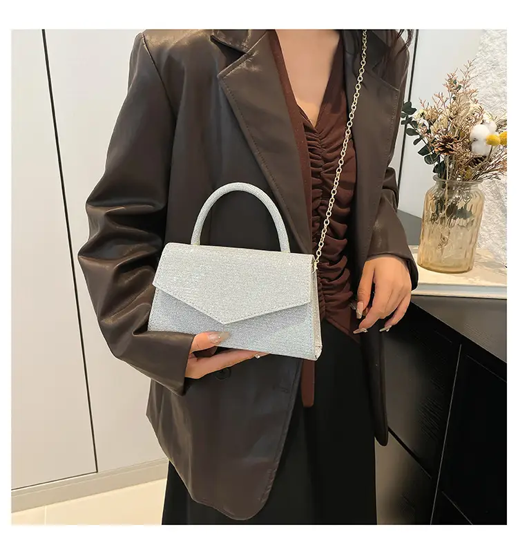 Women's Diamond Square Shoulder Bag 2024 Autumn — feature 24