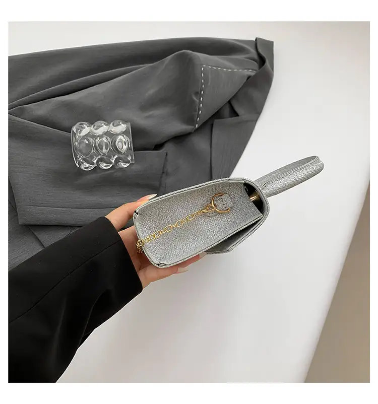 Women's Diamond Square Shoulder Bag 2024 Autumn — feature 42