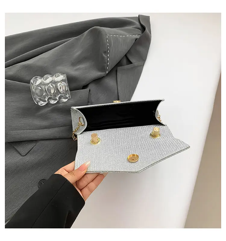 Women's Diamond Square Shoulder Bag 2024 Autumn — feature 48