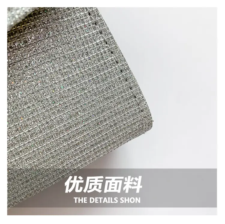 Women's Diamond Square Shoulder Bag 2024 Autumn — feature 5