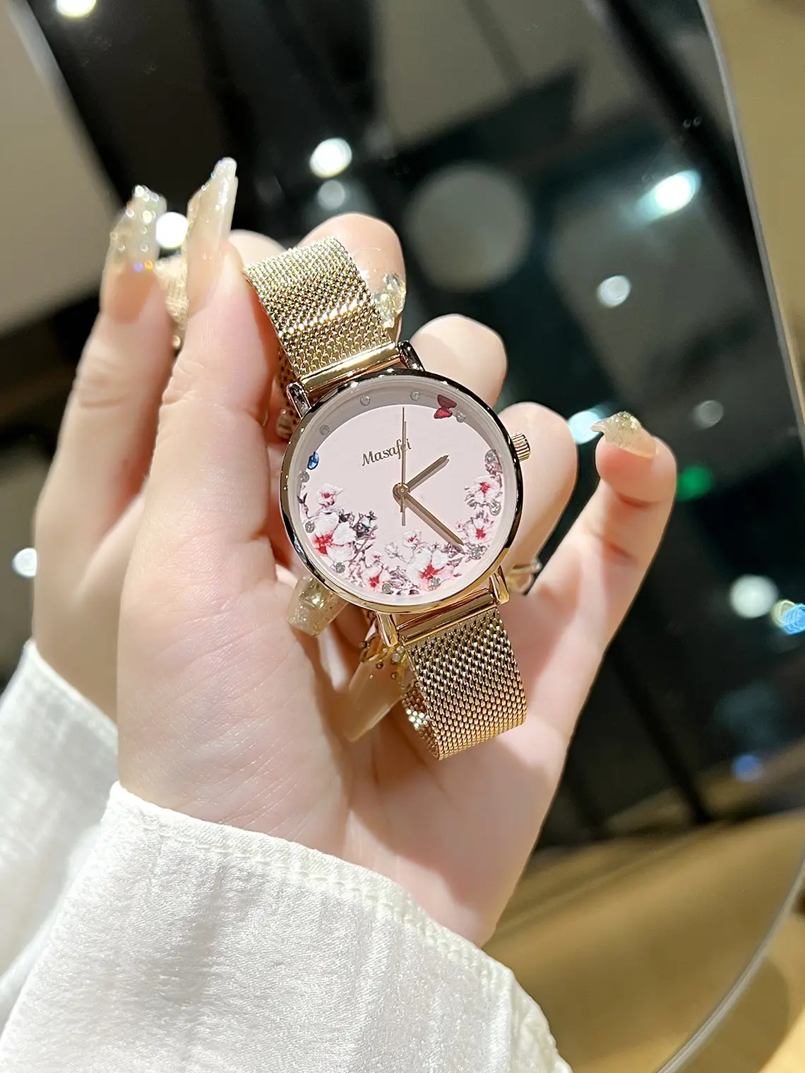 Korean Style Flower Diamond Watch for Girls — feature 2