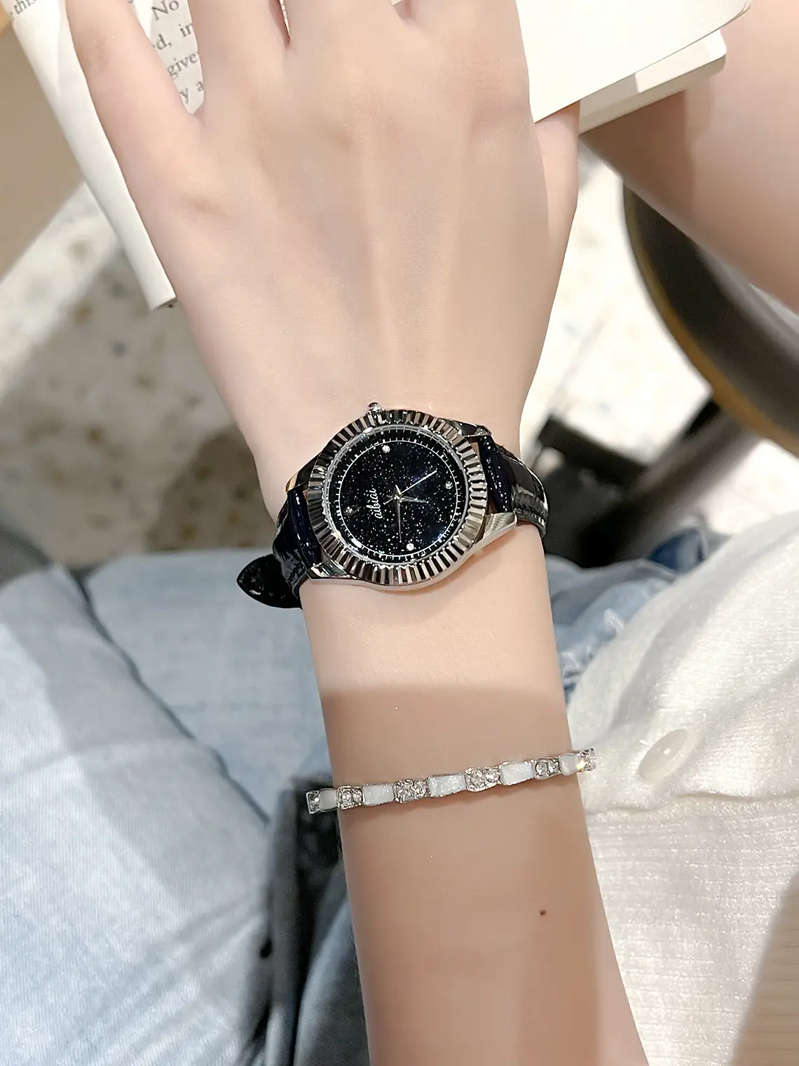 Women's Watch Starry Sky Deep Blue Leather Strap Large Dial Meteor Quartz — feature 2
