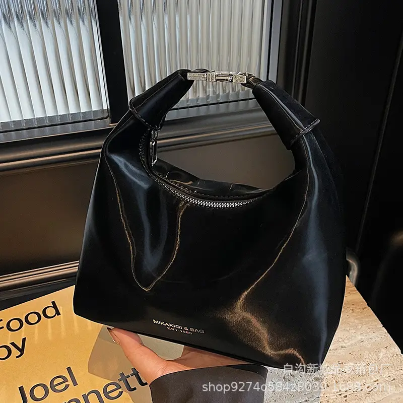 Korean Style Black Shoulder Crossbody Bag 2026 - Image 5