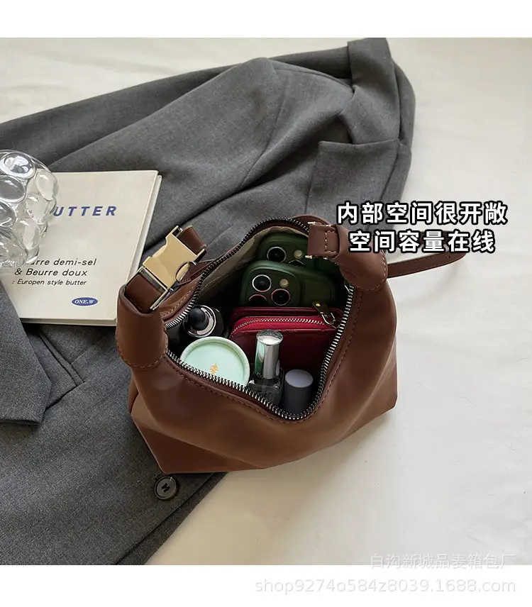Korean Style Black Shoulder Crossbody Bag 2026 — feature 6