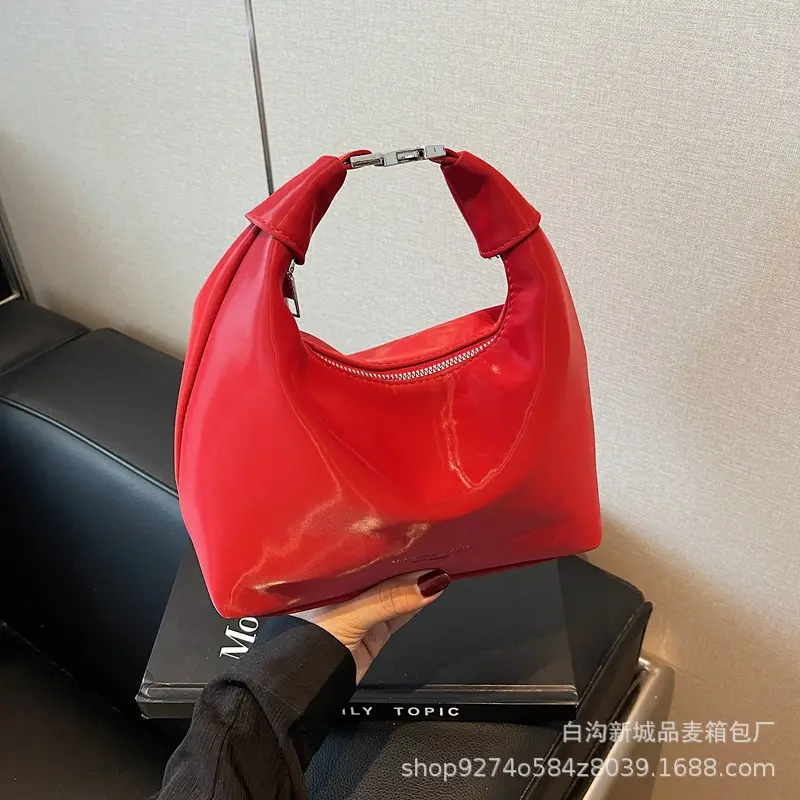 Korean Style Black Shoulder Crossbody Bag 2026 - Image 3