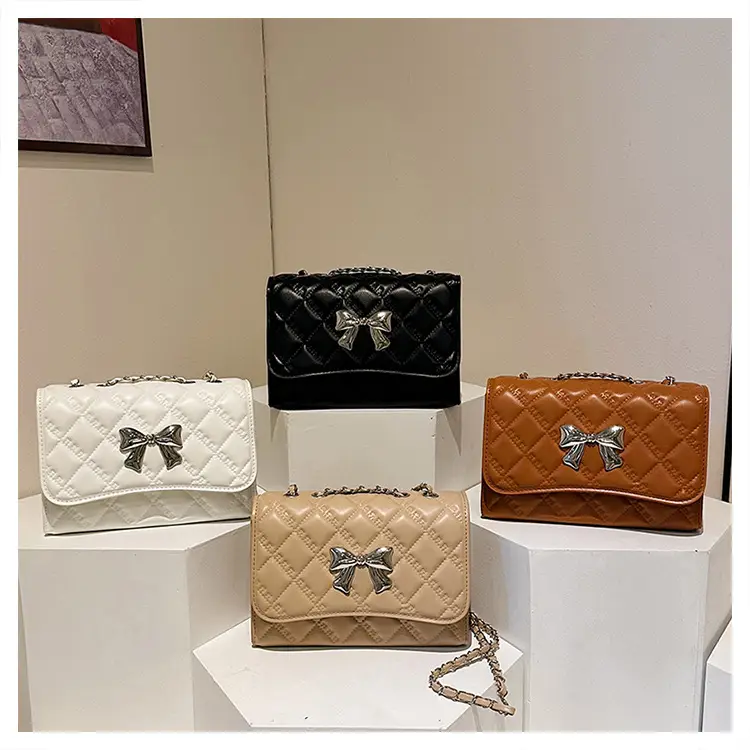 Women's Rhombic Chain Shoulder Bag Tan 2024 — feature 13