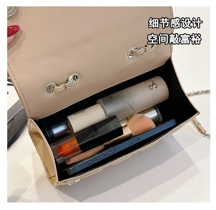 Women's Rhombic Chain Shoulder Bag Tan 2024 — feature 4