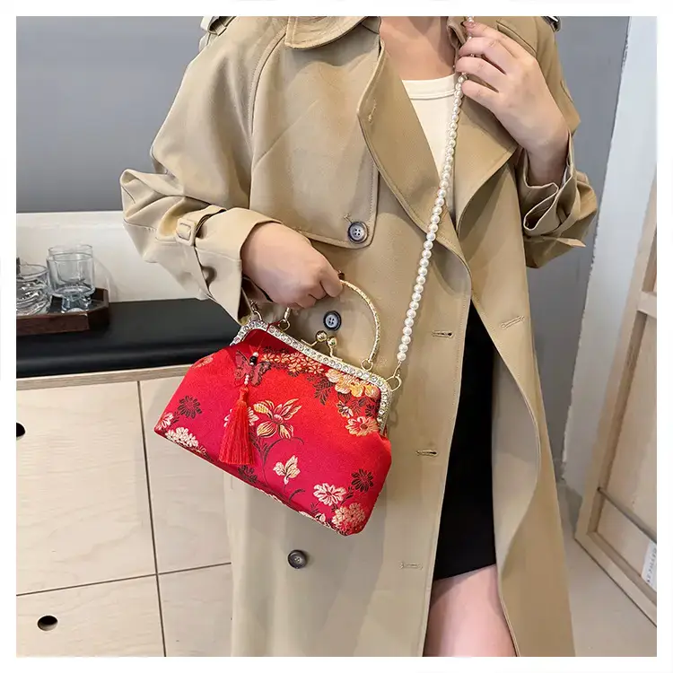 Autumn Embroidered Handbags for Women Pearl Shoulder Bag — feature 24