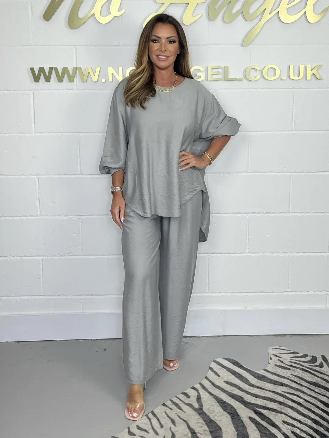 2026 Cross-Border Hot-Selling Satin High-Waisted Top and Pants Set Plus-Size Women's Clothing Summer Amazon Independent Site — feature 3