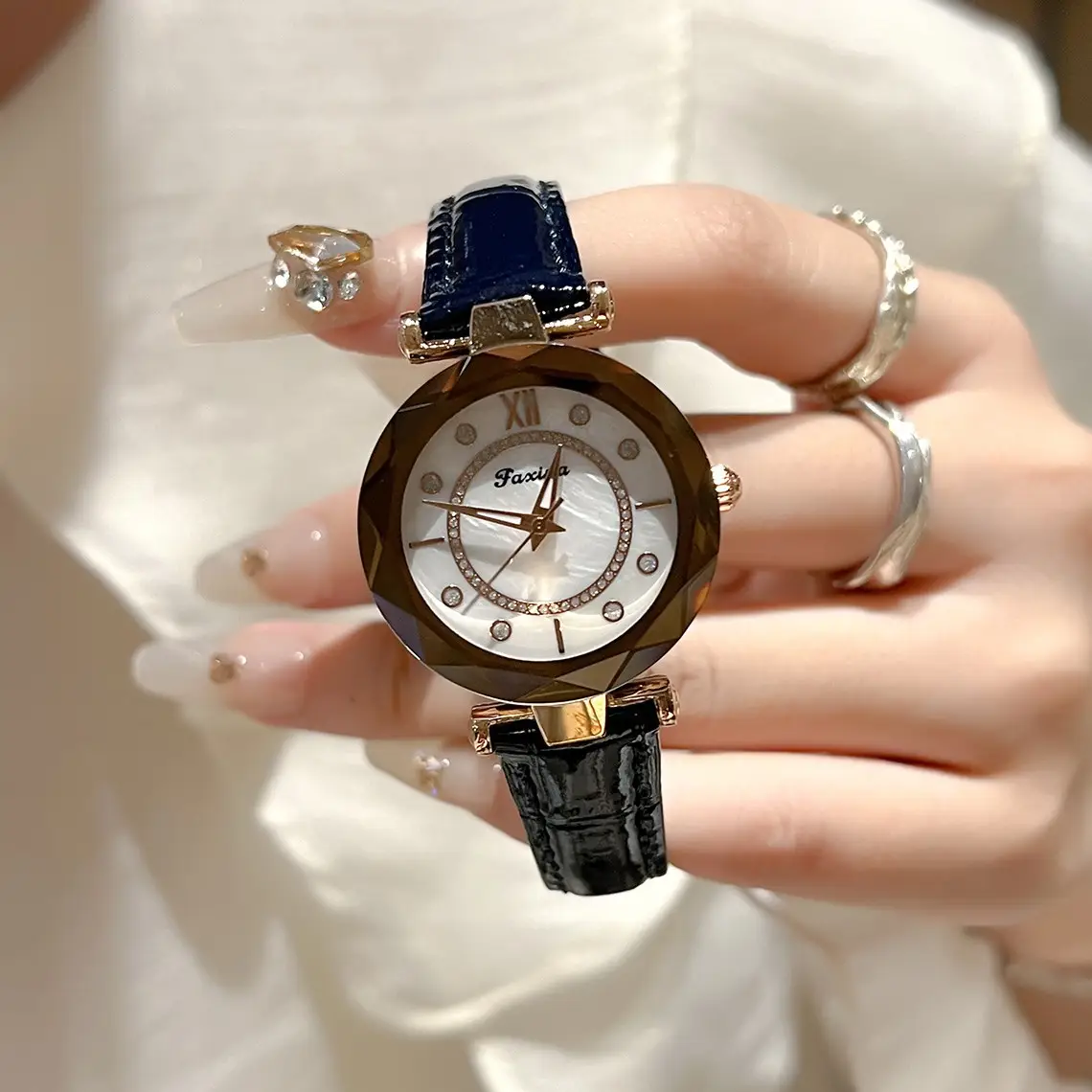 Women's Rhombus Watch Waterproof Black Strap - Image 8