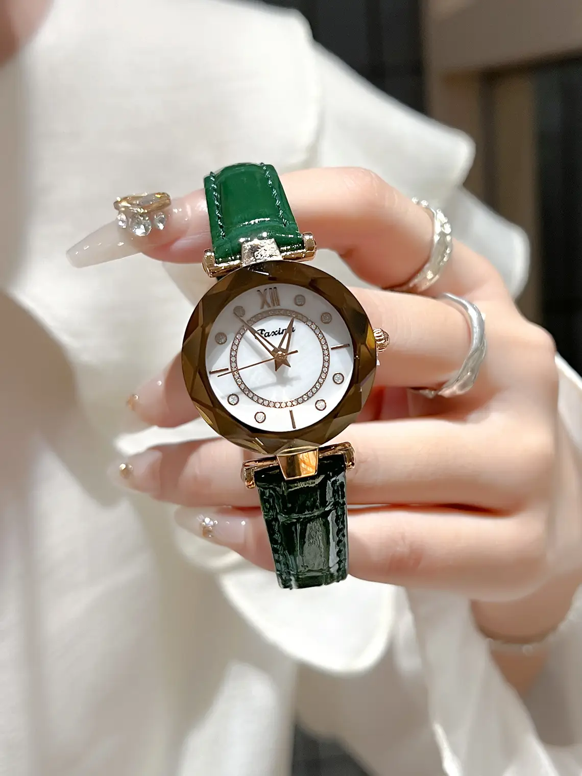 Women's Rhombus Watch Waterproof Black Strap - Image 4
