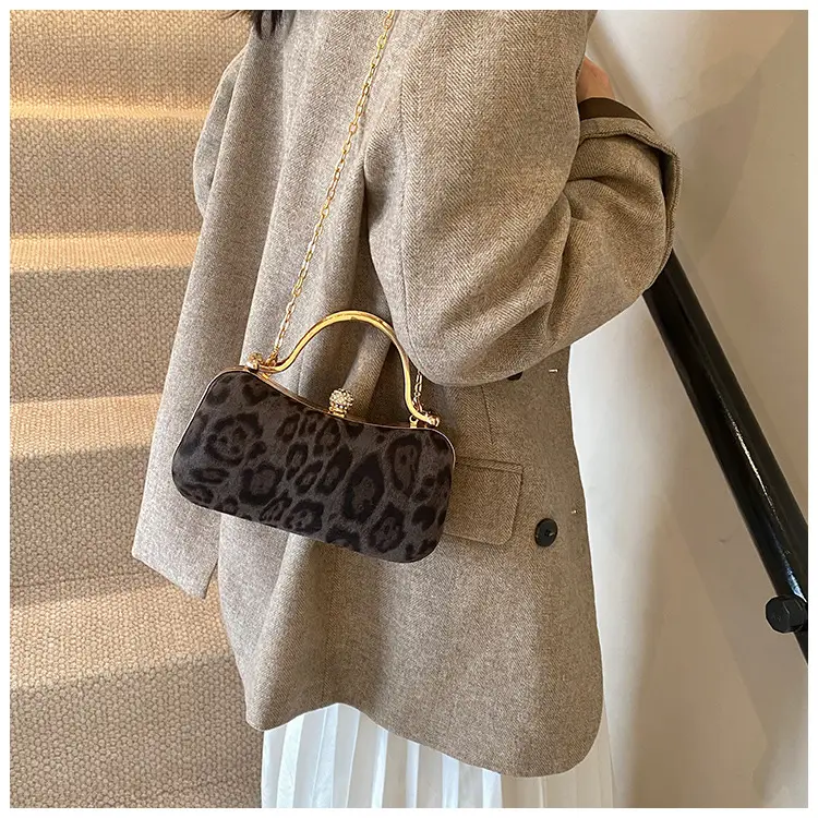 Leopard Print Women's Shoulder Bag 2024 New — feature 14