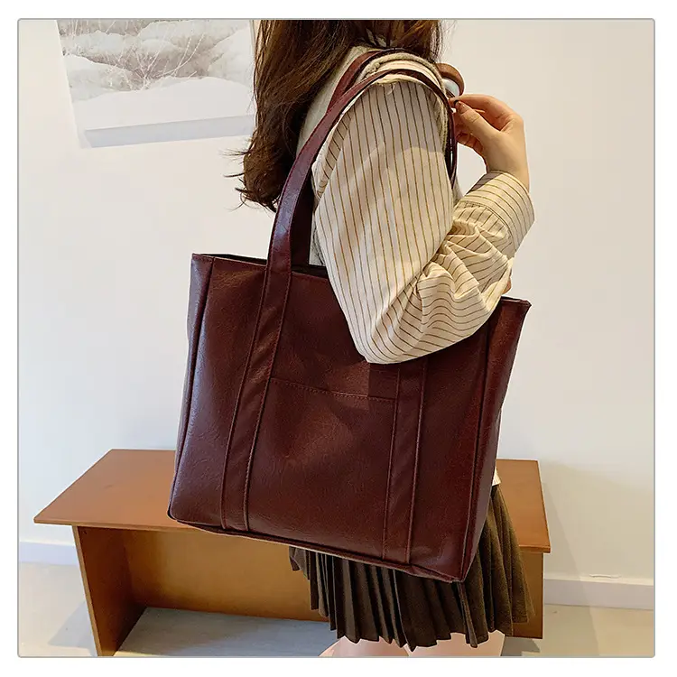 Korean Style Brown Leather Shoulder Bag Large Capacity — feature 15