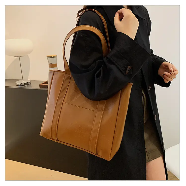 Korean Style Brown Leather Shoulder Bag Large Capacity — feature 24