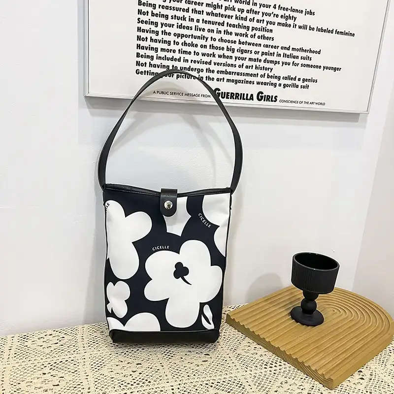 Printed Floral Crossbody Bag for Women - Image 2
