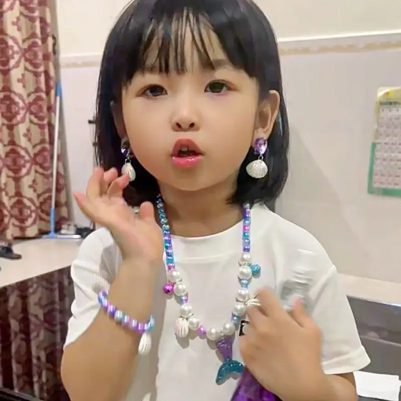 Children's Princess Jewelry Set with Mermaid Tail & Necklace — feature 16