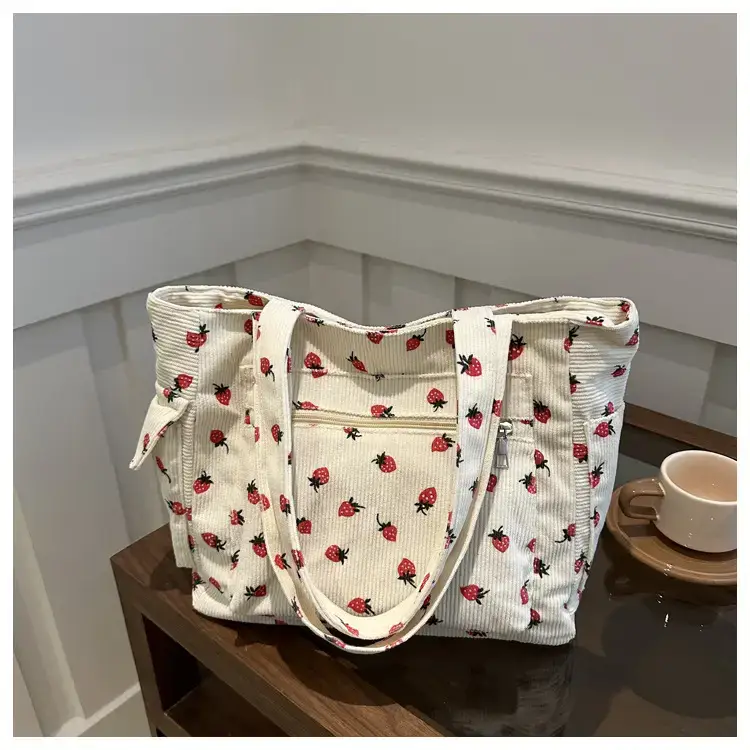 Women's Strawberry Printed Shoulder Bag 2024 - Image 2