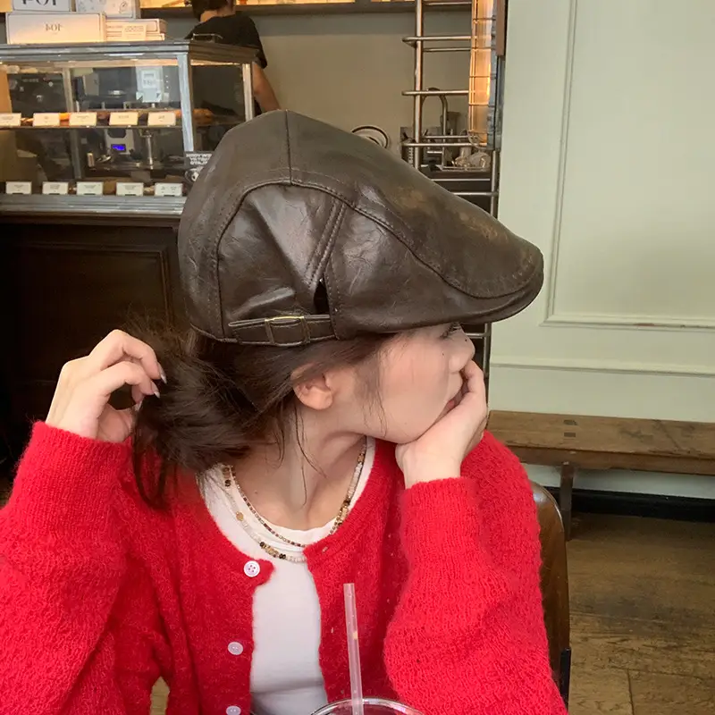 Old Leather Forward Hat for Men British Style - Image 7