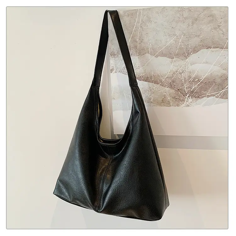 Brown Leather Tote Bag for Women, Large Capacity, Retro Design — feature 30