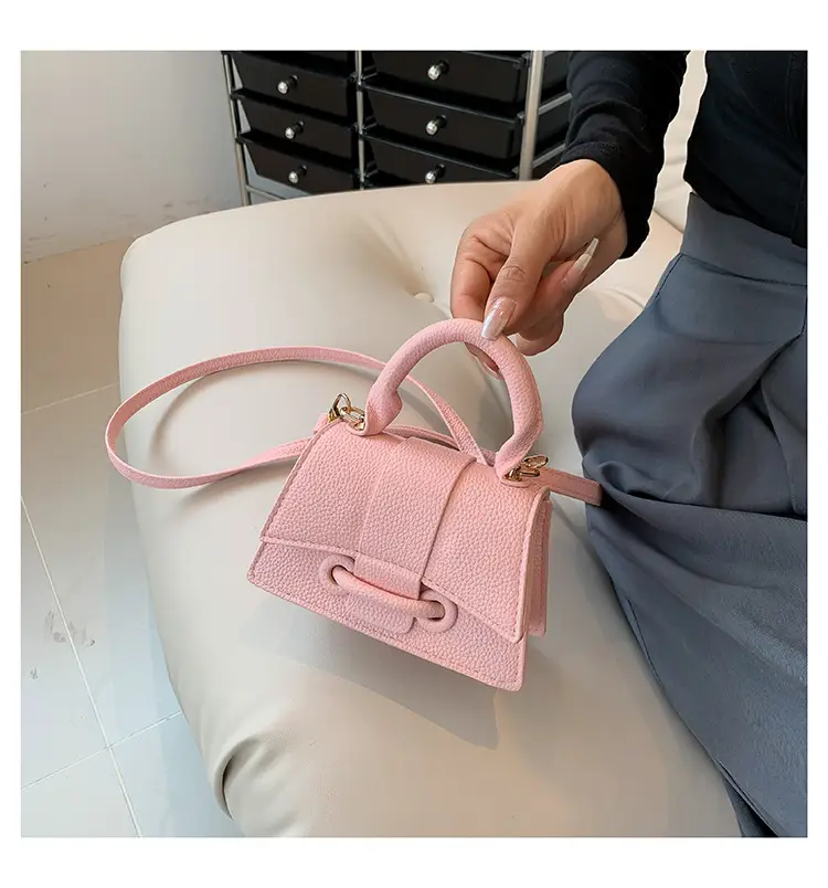 Black Square Handbag for Women 2024 — feature 35