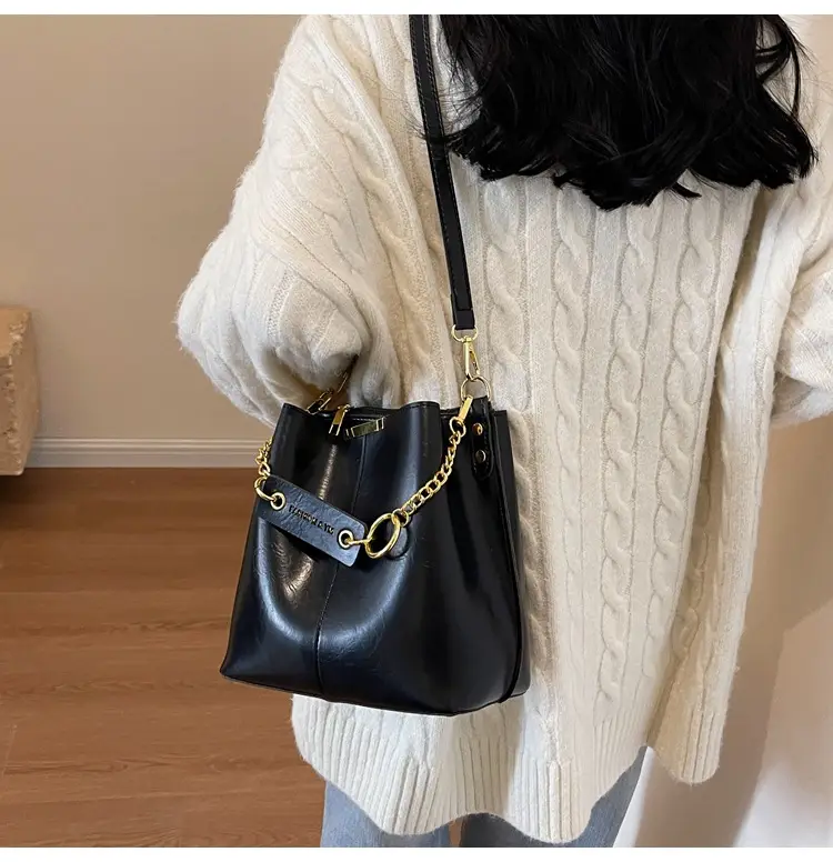 2026 Black Crossbody Bag with Gold Chain — feature 14