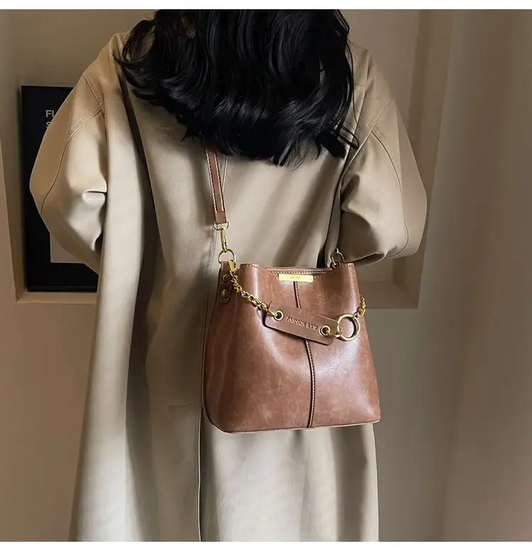 2026 Black Crossbody Bag with Gold Chain — feature 27
