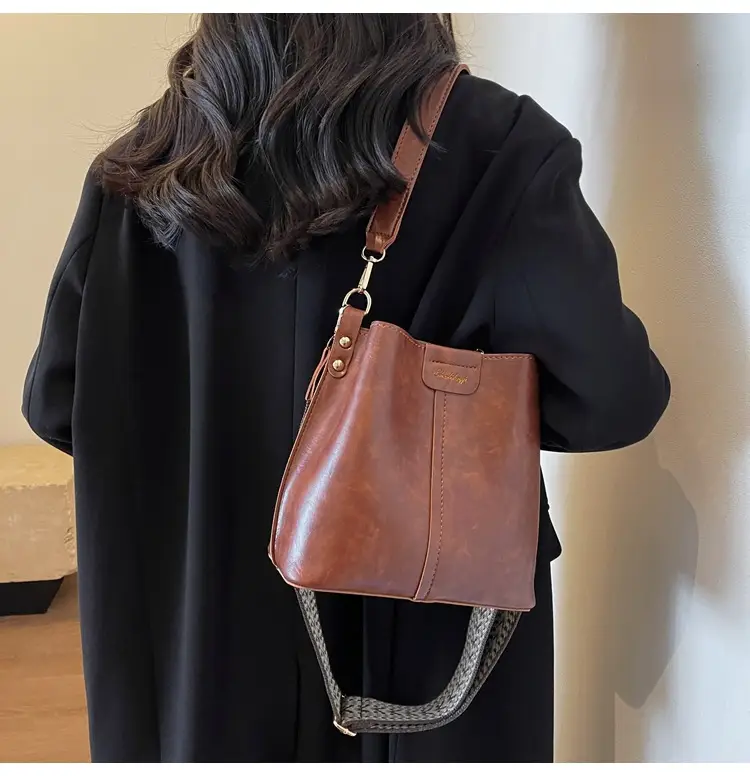 Brown Leather Crossbody Bag for Women 2026 — feature 24