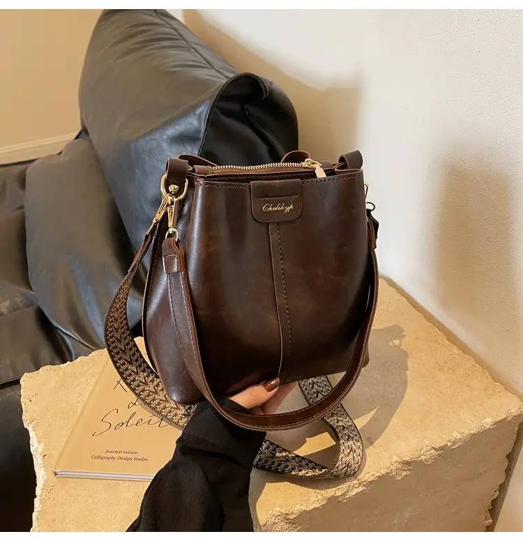 Brown Leather Crossbody Bag for Women 2026 — feature 29