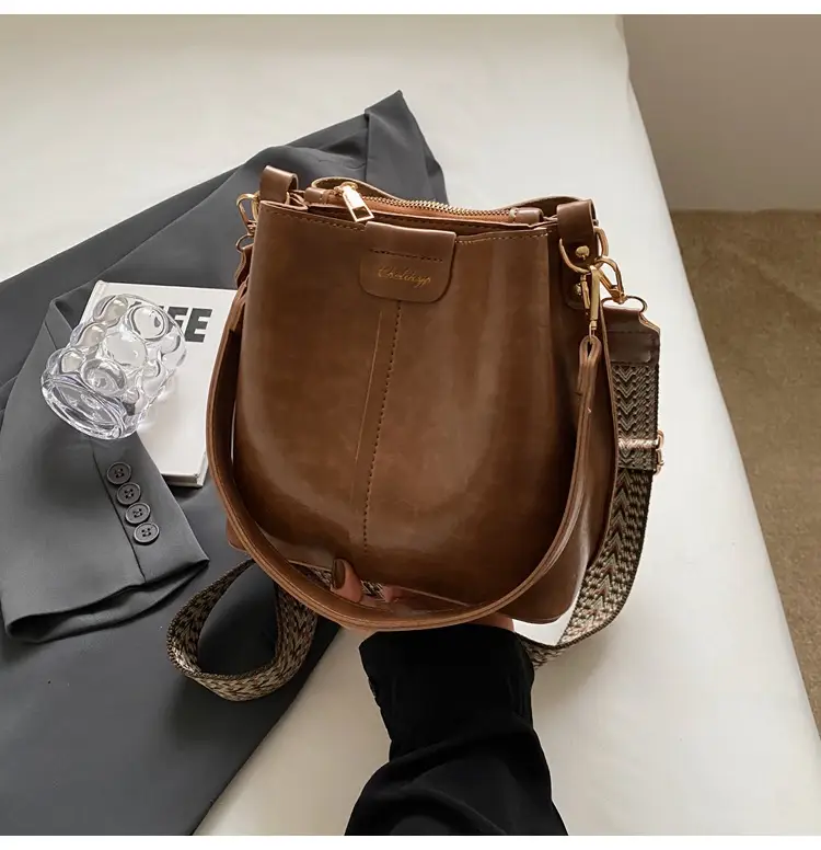 Brown Leather Crossbody Bag for Women 2026 — feature 40