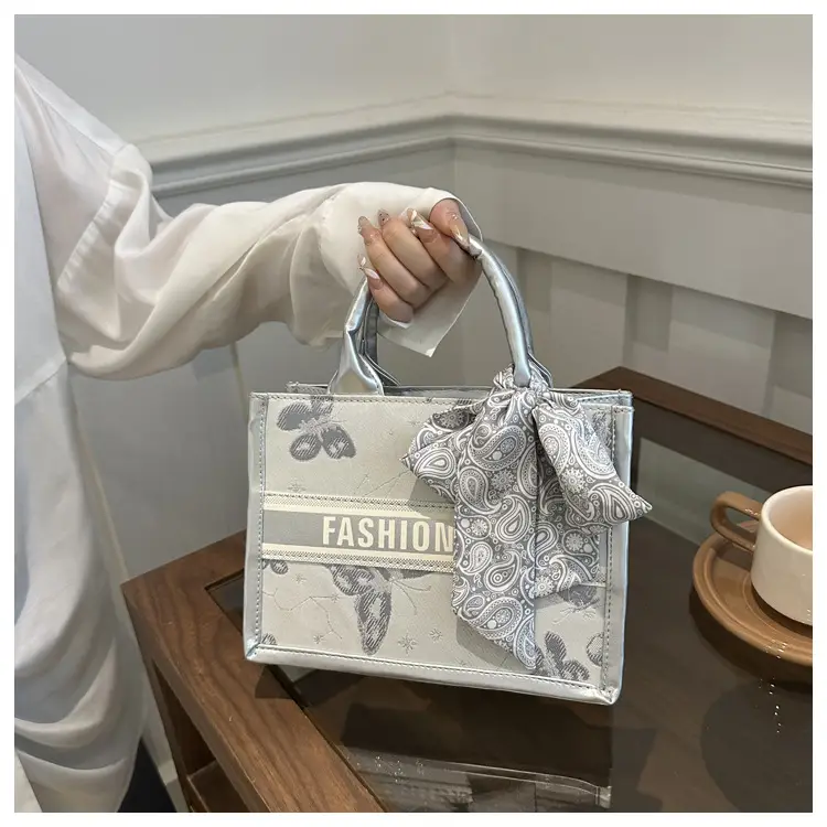 Women's Transparent Patterned Shoulder Bag 2024 Winter — feature 18