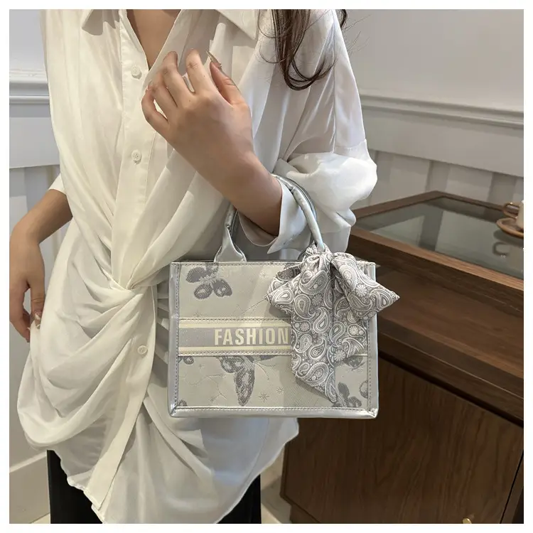 Women's Transparent Patterned Shoulder Bag 2024 Winter — feature 28