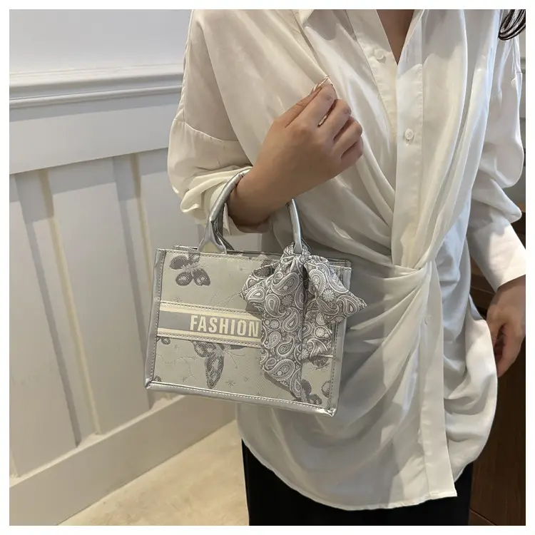 Women's Transparent Patterned Shoulder Bag 2024 Winter — feature 29