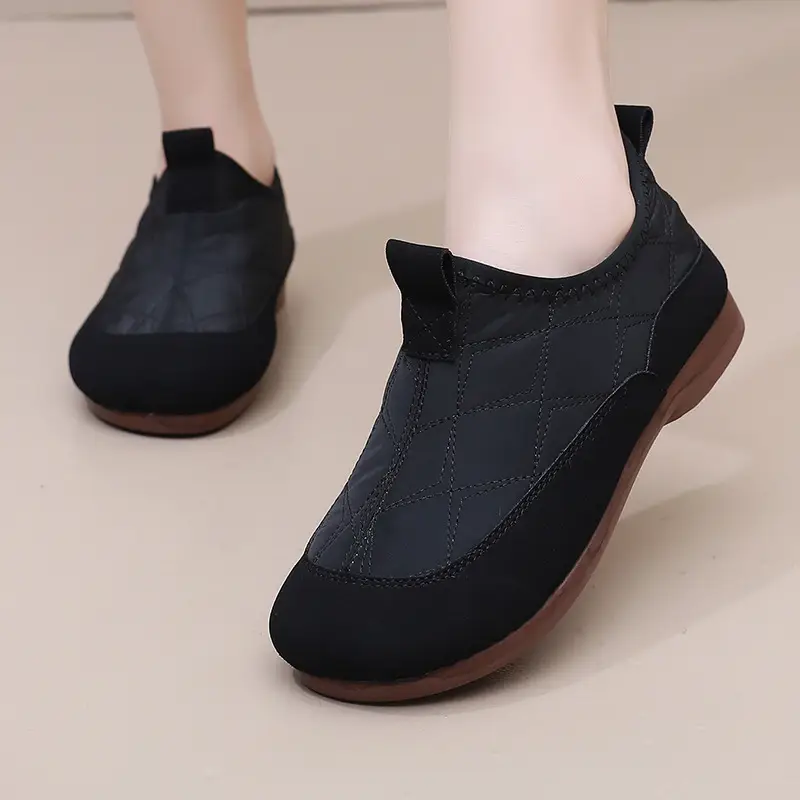 Cotton shoes women 2024 winter new fleece-lined thickened warm pedal soft bottom non-slip mother shoes snow boots
