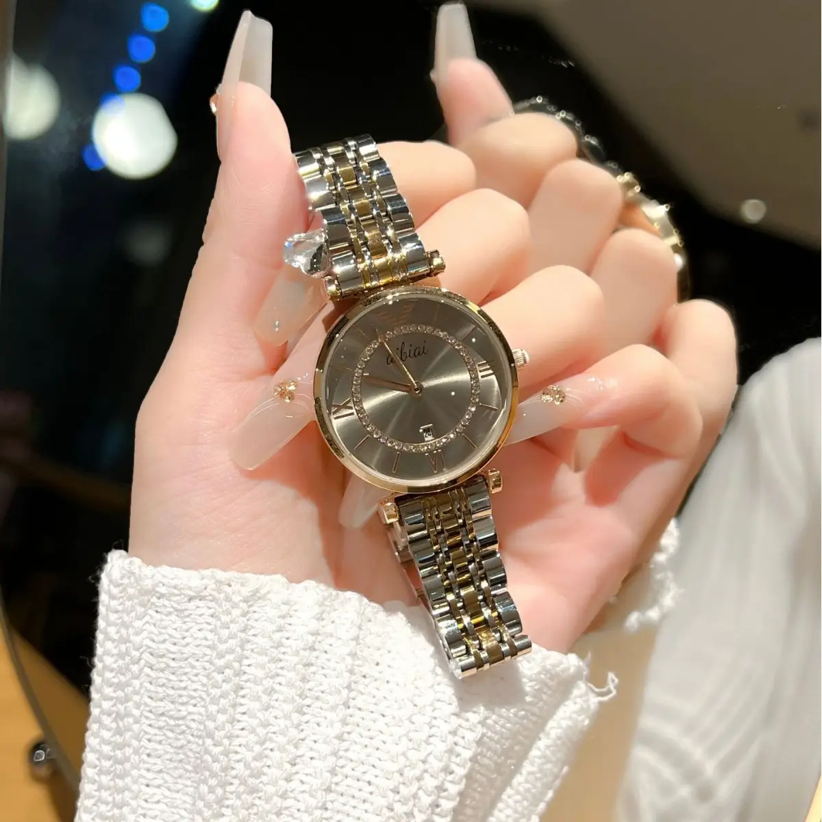 Grandma Gray Ferris Wheel Watch for Women with Genuine Leather Band - Image 2