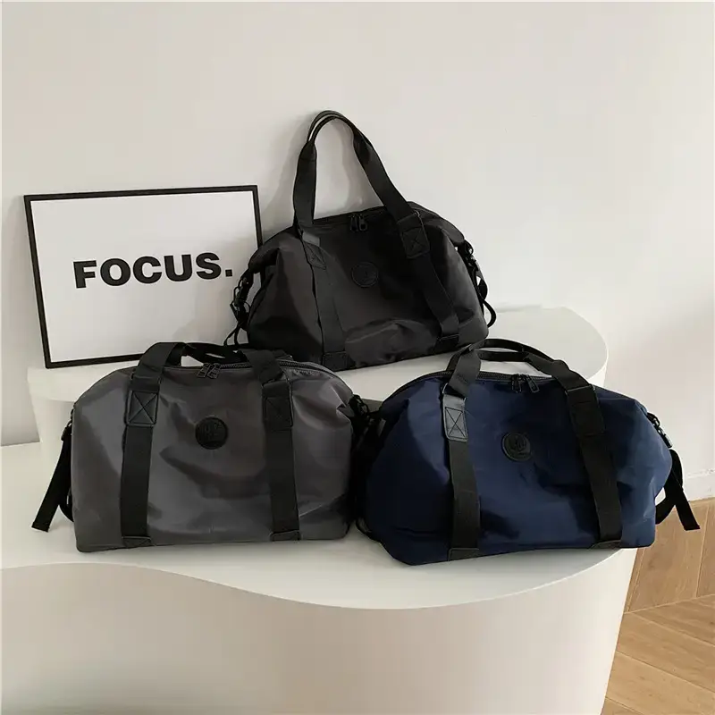 New Large Capacity Yoga Bag Fashionable Short-distance Travel Fitness Bag Lightweight Simple Solid Color Shoulder Handbag - Image 4