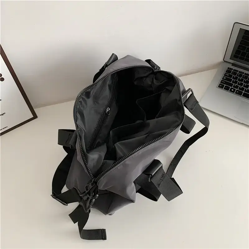 New Large Capacity Yoga Bag Fashionable Short-distance Travel Fitness Bag Lightweight Simple Solid Color Shoulder Handbag - Image 7