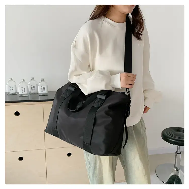 New Large Capacity Yoga Bag Fashionable Short-distance Travel Fitness Bag Lightweight Simple Solid Color Shoulder Handbag — feature 13