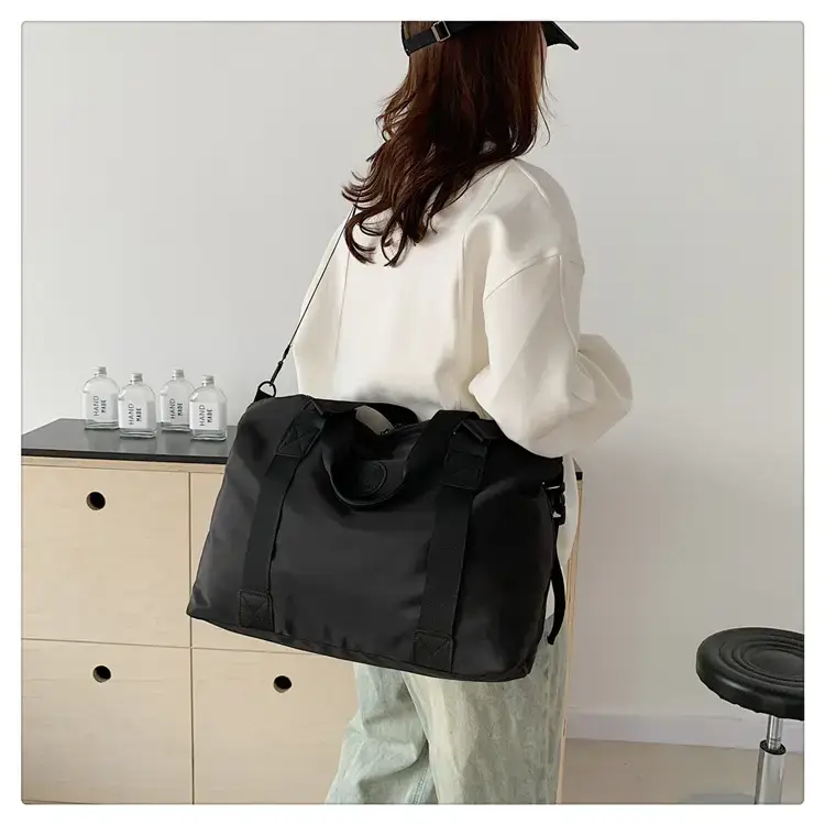 New Large Capacity Yoga Bag Fashionable Short-distance Travel Fitness Bag Lightweight Simple Solid Color Shoulder Handbag — feature 14