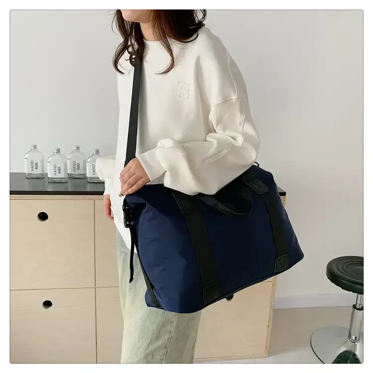 New Large Capacity Yoga Bag Fashionable Short-distance Travel Fitness Bag Lightweight Simple Solid Color Shoulder Handbag — feature 21