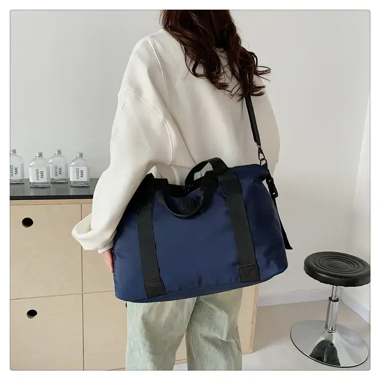New Large Capacity Yoga Bag Fashionable Short-distance Travel Fitness Bag Lightweight Simple Solid Color Shoulder Handbag — feature 22