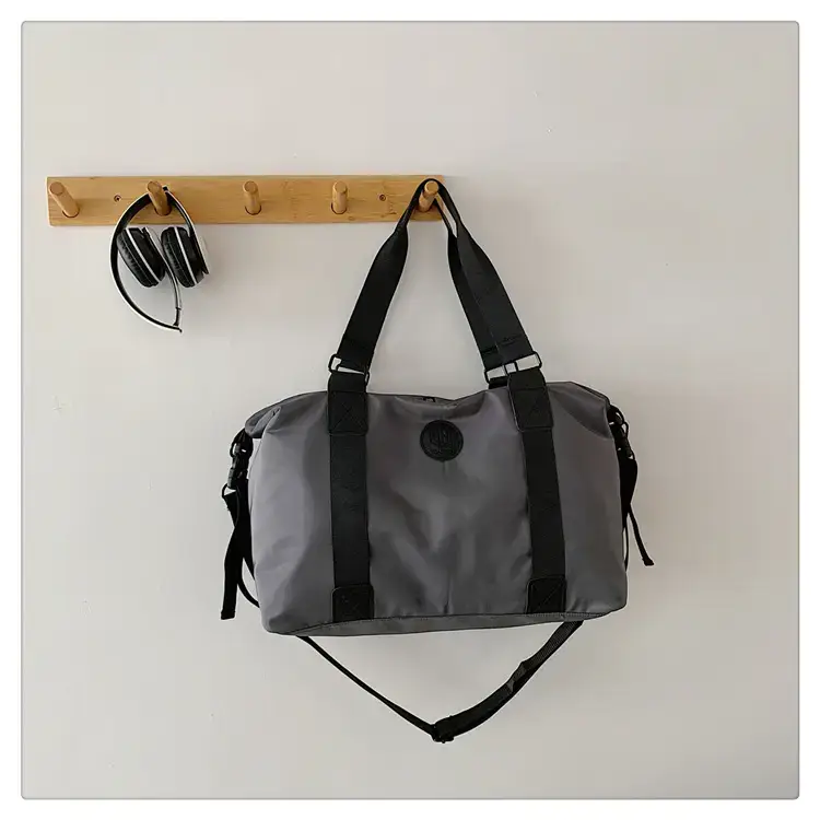 New Large Capacity Yoga Bag Fashionable Short-distance Travel Fitness Bag Lightweight Simple Solid Color Shoulder Handbag — feature 35