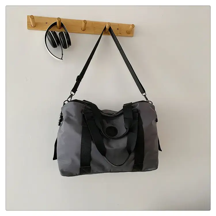 New Large Capacity Yoga Bag Fashionable Short-distance Travel Fitness Bag Lightweight Simple Solid Color Shoulder Handbag — feature 36