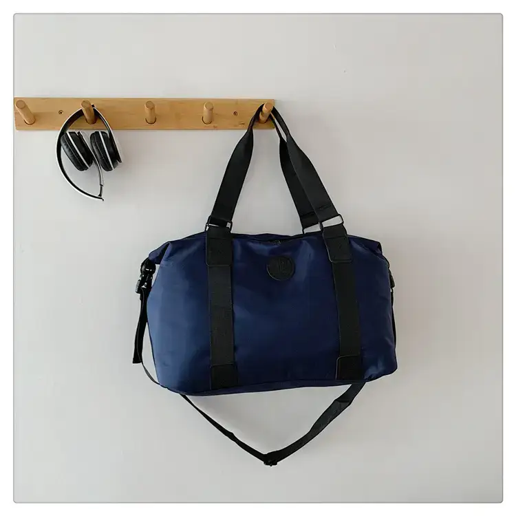 New Large Capacity Yoga Bag Fashionable Short-distance Travel Fitness Bag Lightweight Simple Solid Color Shoulder Handbag — feature 37