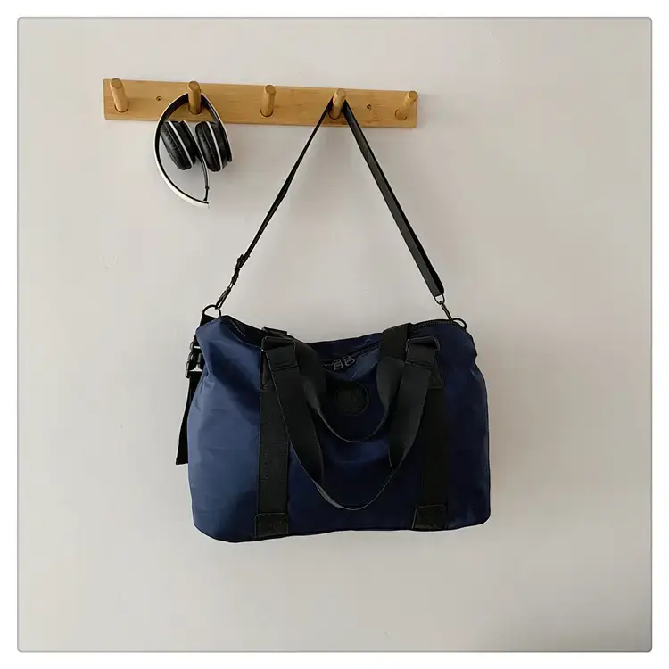 New Large Capacity Yoga Bag Fashionable Short-distance Travel Fitness Bag Lightweight Simple Solid Color Shoulder Handbag — feature 38