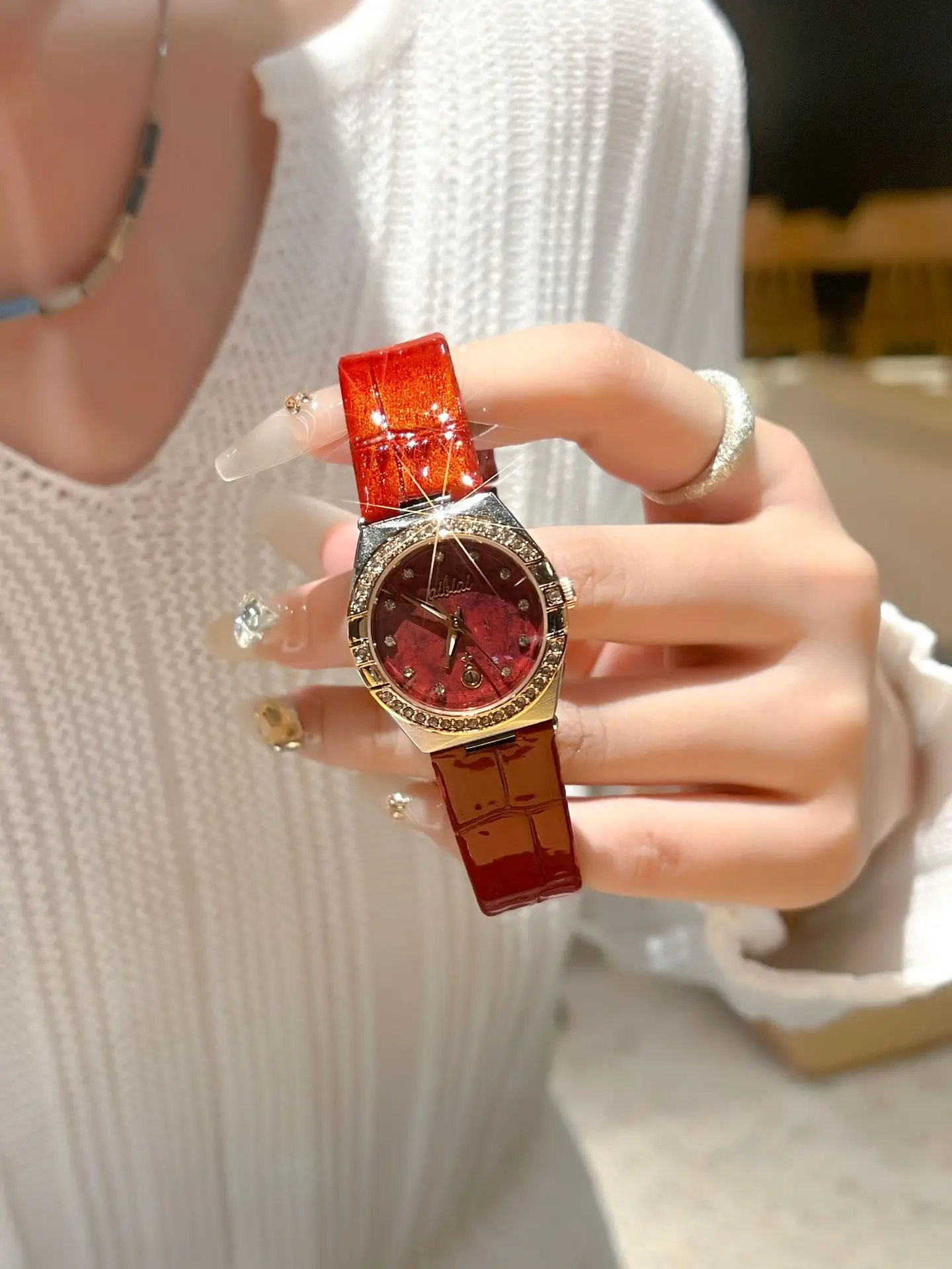 Women's Swiss Watch Waterproof Luminous Ultra-Thin Brown Strap — feature 7