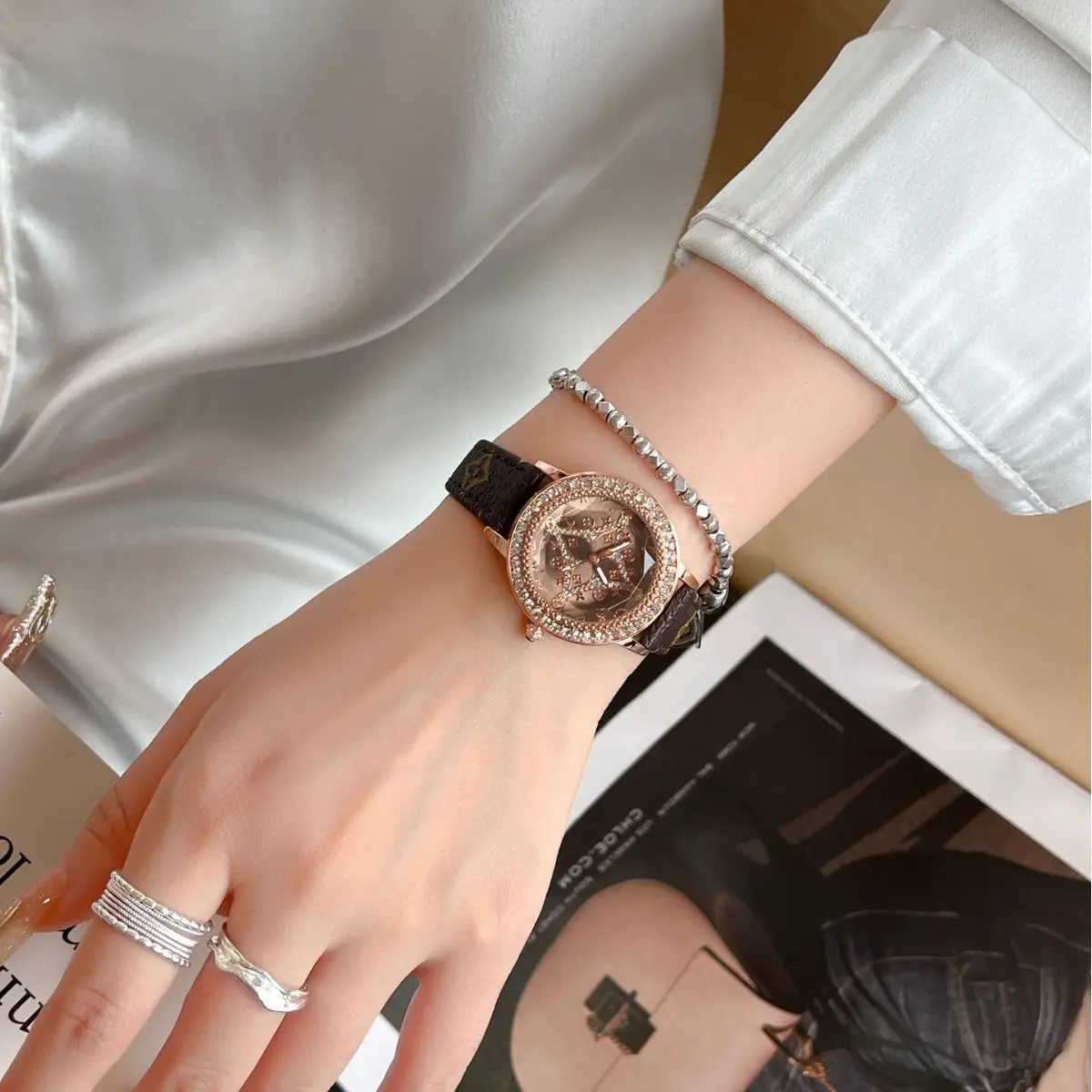 Diamond Studded Women's Steel Band Watch Set - Image 5
