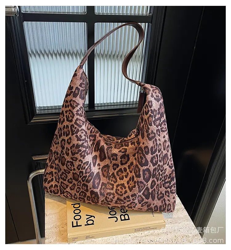 Retro Leopard Print Shoulder Bag 2026 Women — feature 1