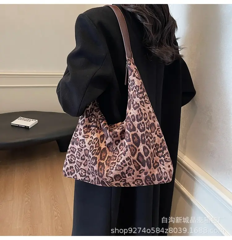 Retro Leopard Print Shoulder Bag 2026 Women — feature 14