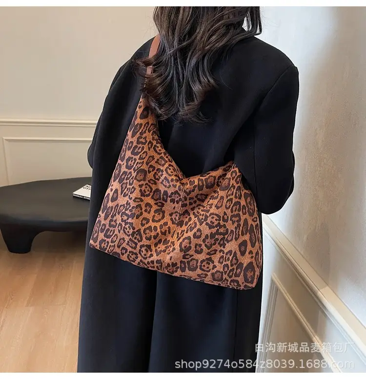 Retro Leopard Print Shoulder Bag 2026 Women — feature 18
