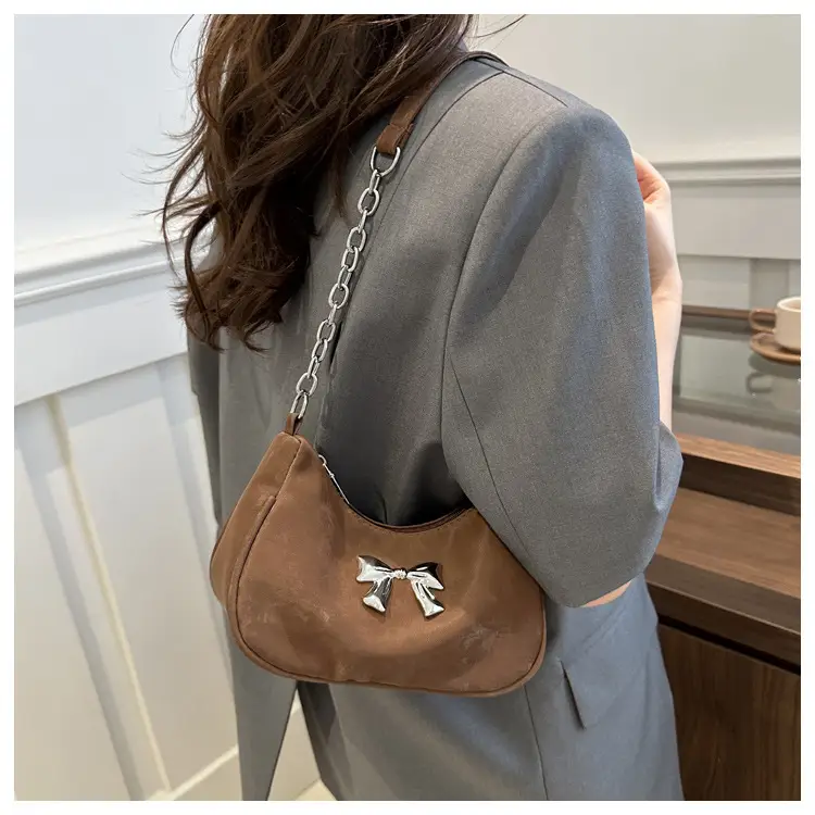 Silver Chain Bow Shoulder Bag for Women — feature 15